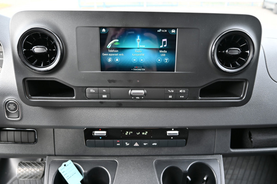 Mercedes-Benz Sprinter 319 CDI L2H1 4x4 LED, Trekhaak, MBUX met camera en parkeerpakket