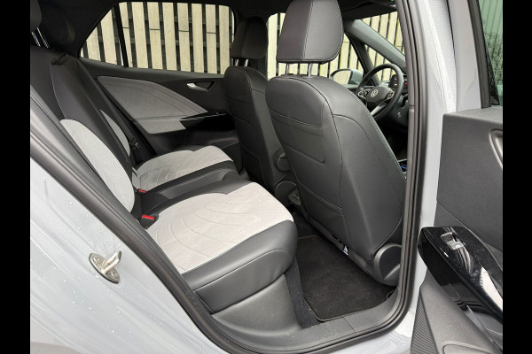 Volkswagen ID.3 Pro S Business 77 kWh /204PK /Camera /Led /Half leer
