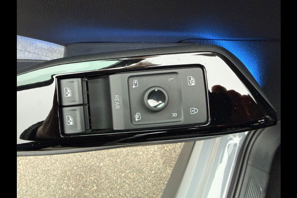 Volkswagen ID.3 Pro S Business 77 kWh /204PK /Camera /Led /Half leer