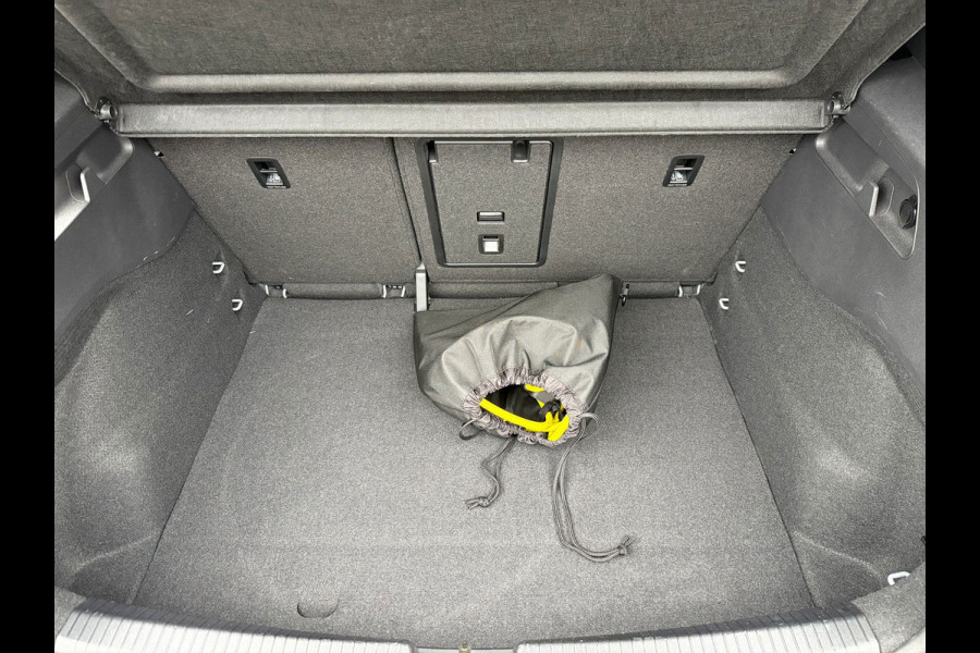 Volkswagen ID.3 Pro S Business 77 kWh /204PK /Camera /Led /Half leer