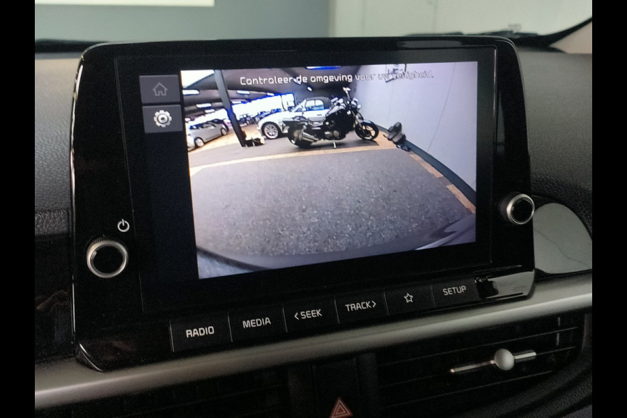 Kia Picanto 1.0 DPi ComfortLine uit 2023 Rijklaar + Fabrieksgarantie Henk Jongen Auto's in Helmond,  al 50 jaar service zoals 't hoort!