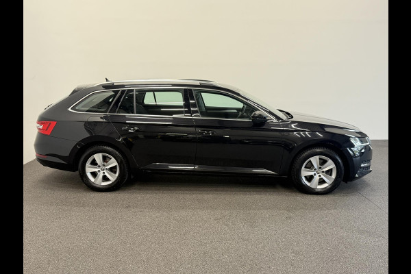 Škoda Superb Combi 1.5 TSI ACT Business Edition Airco ECC Navi Carplay Virtual Cockpit Full LED PDC A Keyless Go Cruise Control Privacy Glass
