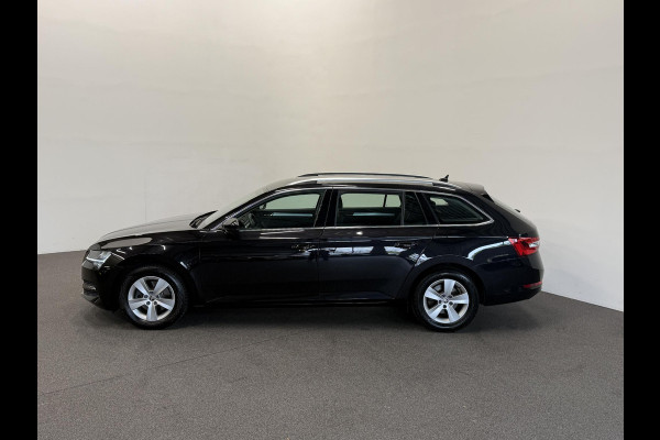 Škoda Superb Combi 1.5 TSI ACT Business Edition Airco ECC Navi Carplay Virtual Cockpit Full LED PDC A Keyless Go Cruise Control Privacy Glass