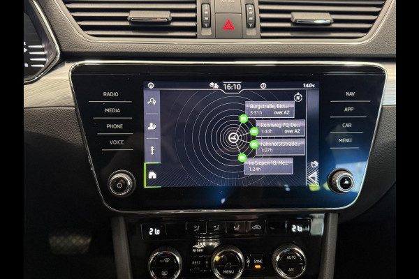 Škoda Superb Combi 1.5 TSI ACT Business Edition Airco ECC Navi Carplay Virtual Cockpit Full LED PDC A Keyless Go Cruise Control Privacy Glass
