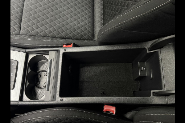 Škoda Superb Combi 1.5 TSI ACT Business Edition Airco ECC Navi Carplay Virtual Cockpit Full LED PDC A Keyless Go Cruise Control Privacy Glass