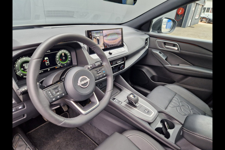 Nissan QASHQAI 1.3 MHEV 158PK Tekna /Pano /Led /360camera /Leer /1e Eig