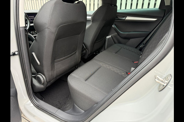 Škoda Karoq 1.0 TSI Business Edition /Apple CarPlay /Cruise /Navigatie