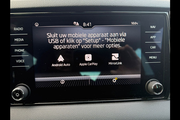 Škoda Karoq 1.0 TSI Business Edition /Apple CarPlay /Cruise /Navigatie