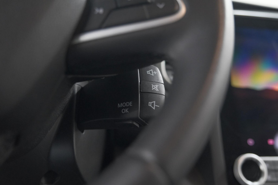 Renault Mégane Estate TCe 140 EDC Techno | Trekhaak | Camera | Navigatie | 9.3 Inch Groot Scherm