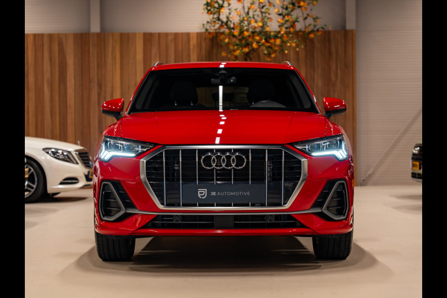 Audi Q3 45 TFSI e S-Line, Matrix Led, Apple Carplay, Virtual Cockpit, Plug in, Cam, ACC, Clima, Blind Spot, Voll Onderhoud