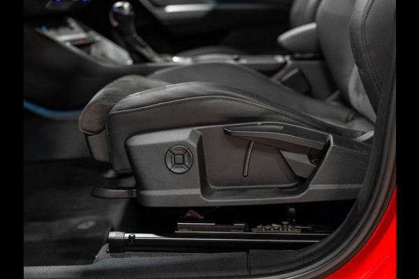 Audi Q3 45 TFSI e S-Line, Matrix Led, Apple Carplay, Virtual Cockpit, Plug in, Cam, ACC, Clima, Blind Spot, Voll Onderhoud