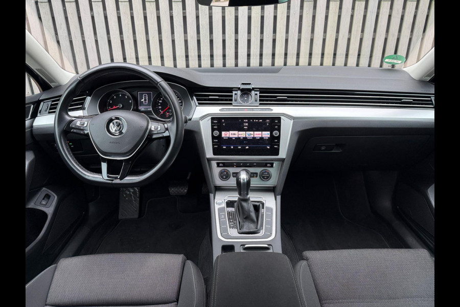 Volkswagen Passat 1.5 TSI Comfortline Business Automaat