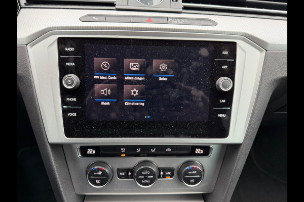 Volkswagen Passat 1.5 TSI Comfortline Business Automaat