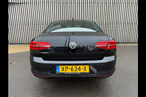 Volkswagen Passat 1.5 TSI Comfortline Business Automaat