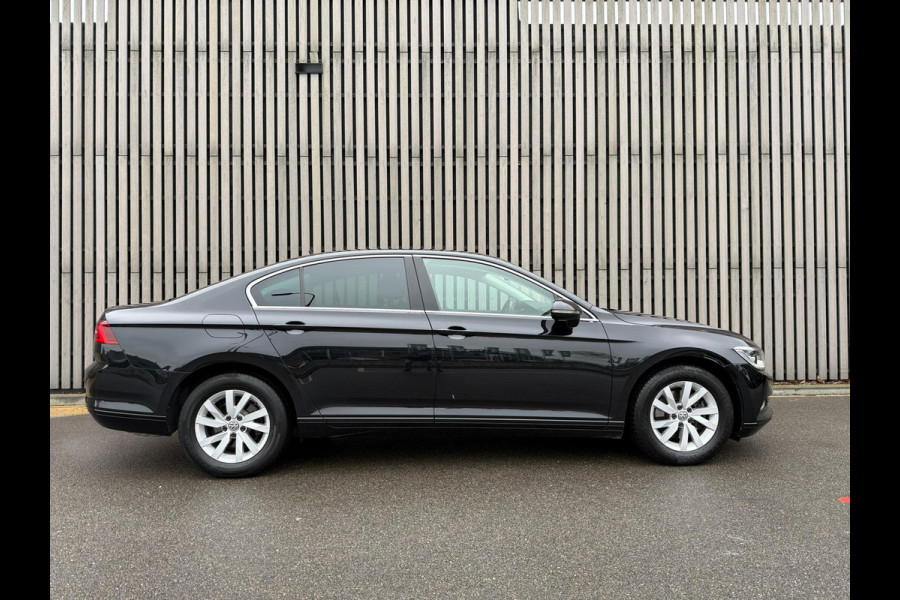 Volkswagen Passat 1.5 TSI Comfortline Business Automaat