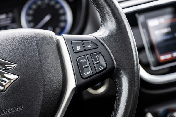 Suzuki S-Cross 1.4 Boosterjet AllGrip Style Smart Hybrid | Airco/Clima | Adaptive Cruise Control | Camera | Navigatie | Stoelverw.