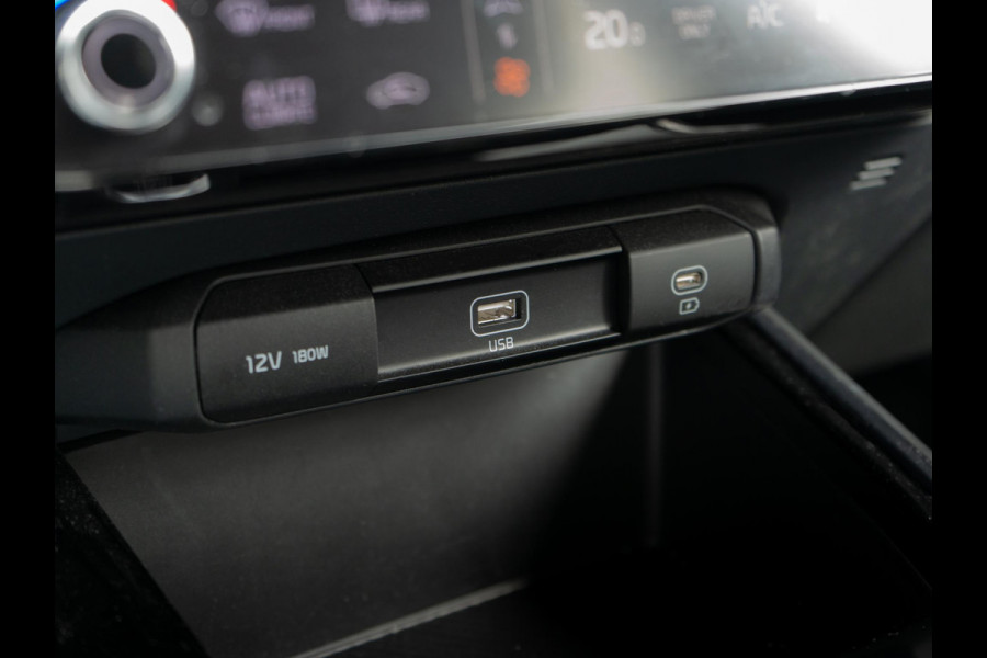 Kia Niro 1.6 GDi Hybrid DynamicPlusLine | Stoel en stuurverwarming | Navigatie | Achteruitrijcamera |