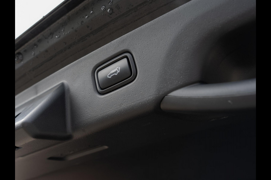 Kia Niro 1.6 GDi Hybrid DynamicPlusLine | Stoel en stuurverwarming | Navigatie | Achteruitrijcamera |