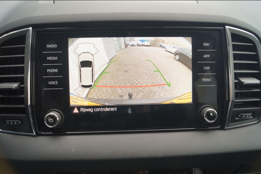 Škoda Karoq 1.0 TSI Business Edition Plus -LED-ECC-CAM-TREKHAAK-