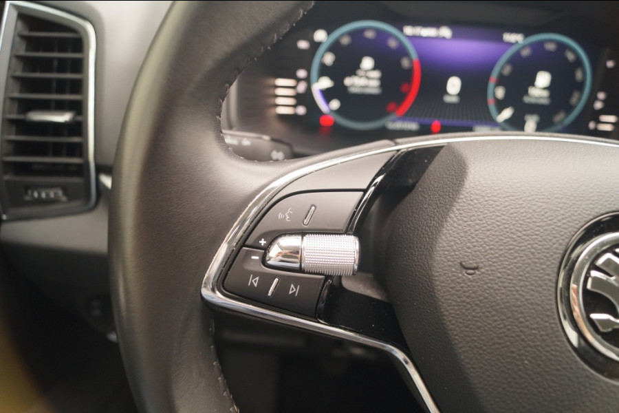 Škoda Karoq 1.0 TSI Business Edition Plus -LED-ECC-CAM-TREKHAAK-