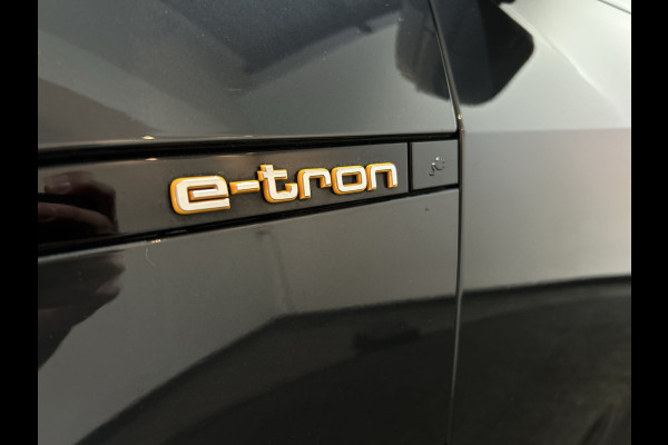 Audi e-tron Sportback 55 quattro Business edition Plus 95 kWh | Panoramadak } voorstoelen verwarmd Soh (batterijcheck) Waarde 91,0 %