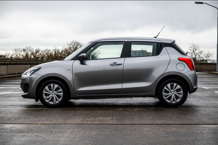 Suzuki Swift 1.2 Comfort Smart Hybrid | Automaat | Airco | Radio/CD-Speler | Adaptive Cruise Contol |