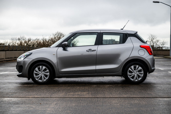 Suzuki Swift 1.2 Comfort Smart Hybrid | Automaat | Airco | Radio/CD-Speler | Adaptive Cruise Contol |