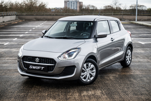 Suzuki Swift 1.2 Comfort Smart Hybrid | Automaat | Airco | Radio/CD-Speler | Adaptive Cruise Contol |