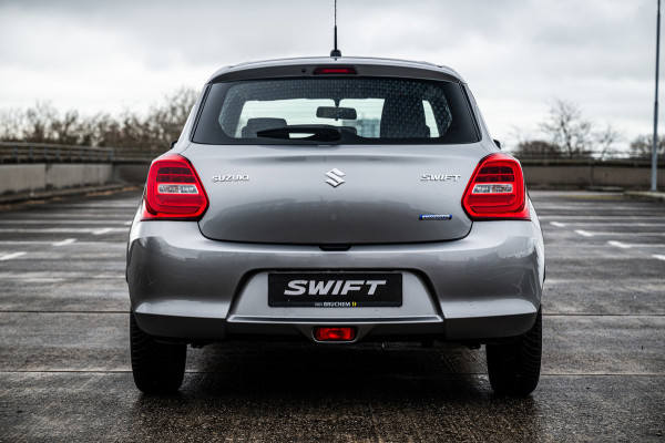Suzuki Swift 1.2 Comfort Smart Hybrid | Automaat | Airco | Radio/CD-Speler | Adaptive Cruise Contol |