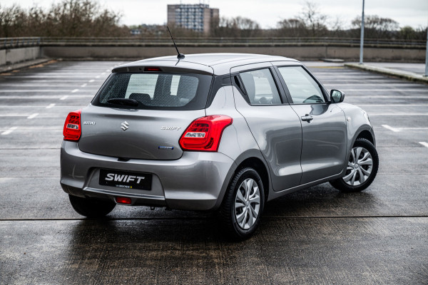 Suzuki Swift 1.2 Comfort Smart Hybrid | Automaat | Airco | Radio/CD-Speler | Adaptive Cruise Contol |