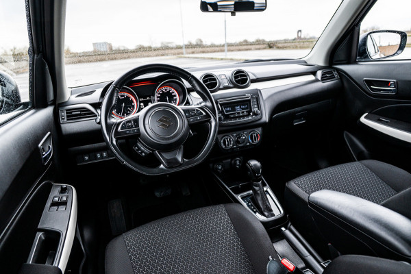 Suzuki Swift 1.2 Comfort Smart Hybrid | Automaat | Airco | Radio/CD-Speler | Adaptive Cruise Contol |