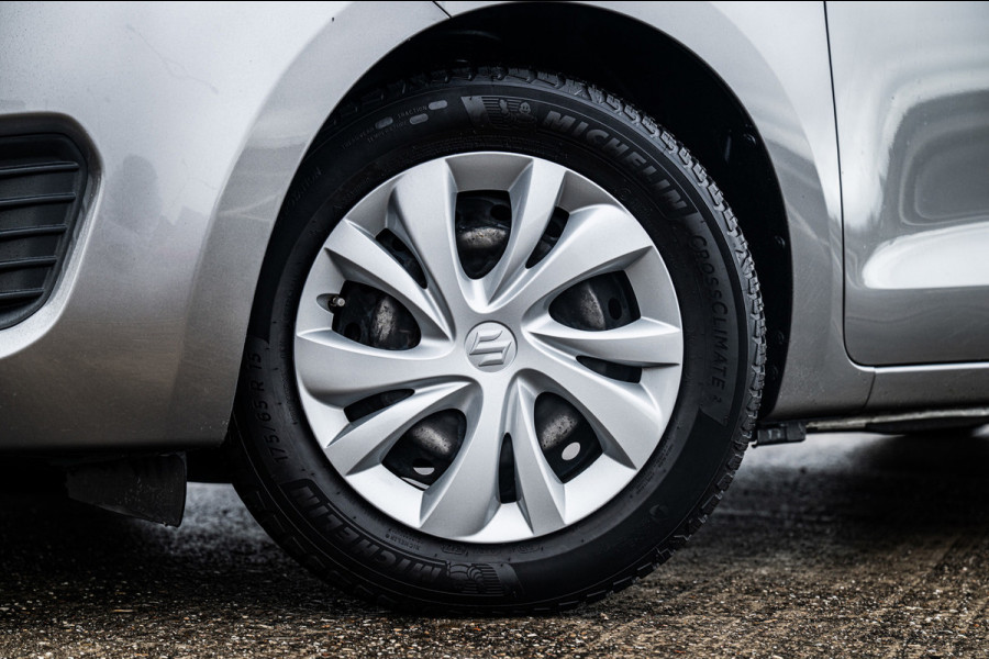 Suzuki Swift 1.2 Comfort Smart Hybrid | Automaat | Airco | Radio/CD-Speler | Adaptive Cruise Contol |