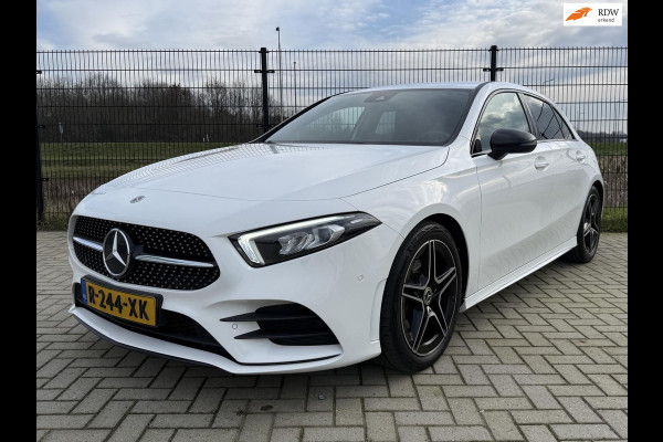 Mercedes-Benz A-Klasse 180 AMG Line | Camera | Stoelverw. | CarPlay