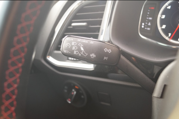 Seat Ateca 1.5 TSI 150pk DSG FR Business Intense -LEER-DIGI-LED-