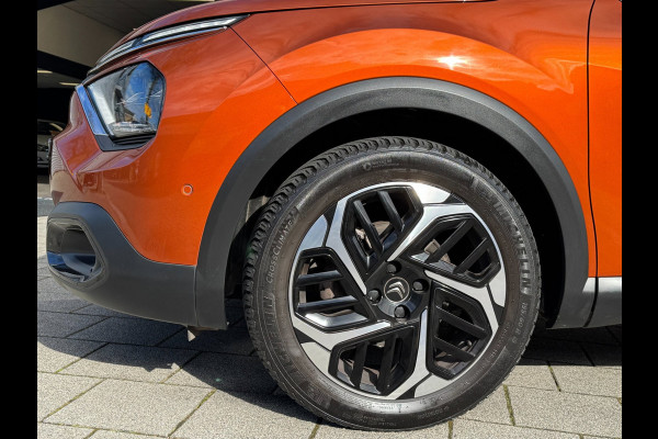 Citroën C4 1.2 PureTech Shine Pack - AUTOMAAT I Navigatie / Apple CarPlay I Airco I Sport velgen I PDC I Head-Up I Dealer onderh.