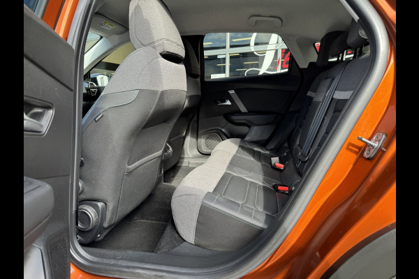 Citroën C4 1.2 PureTech Shine Pack - AUTOMAAT I Navigatie / Apple CarPlay I Airco I Sport velgen I PDC I Head-Up I Dealer onderh.