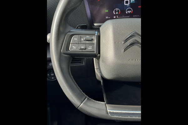 Citroën C4 1.2 PureTech Shine Pack - AUTOMAAT I Navigatie / Apple CarPlay I Airco I Sport velgen I PDC I Head-Up I Dealer onderh.
