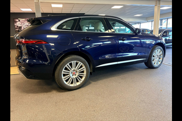 Jaguar F-Pace 2.0 P400e PHEV S / dealer onderhouden / leder / led / camera/ trekhaak / camera