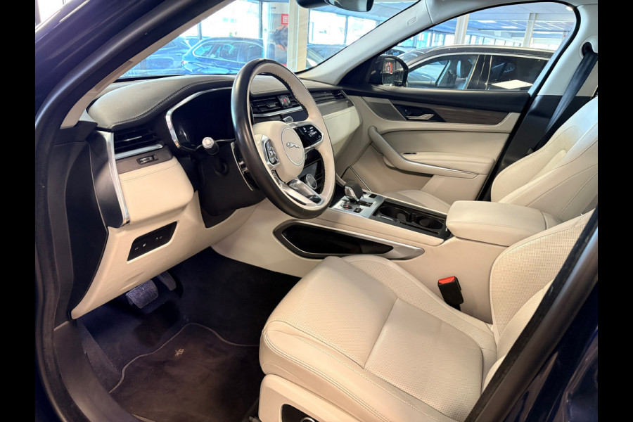 Jaguar F-Pace 2.0 P400e PHEV S / dealer onderhouden / leder / led / camera/ trekhaak / camera