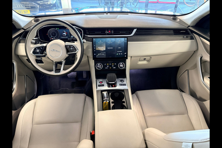 Jaguar F-Pace 2.0 P400e PHEV S / dealer onderhouden / leder / led / camera/ trekhaak / camera