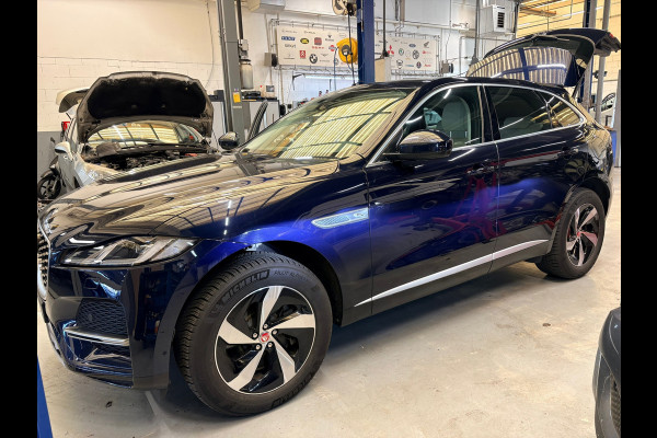Jaguar F-Pace 2.0 P400e PHEV S / dealer onderhouden / leder / led / camera/ trekhaak / camera