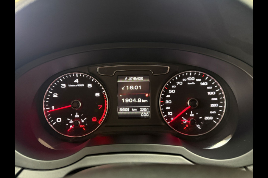 Audi Q3 1.4 TFSI Design Pro Line Plus | Navi | Leder | Climate