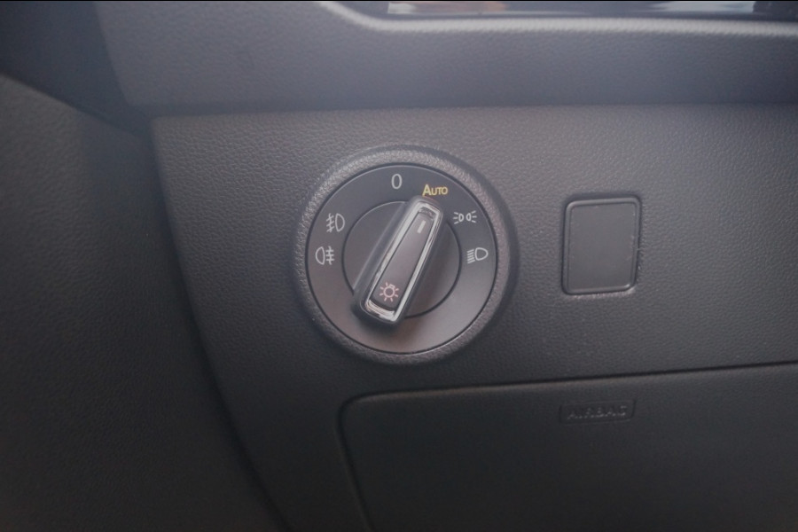 Seat Ateca 1.5 TSI 150pk DSG FR Business Intense -LEER-DIGI-LED-