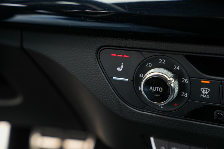 Audi Q5 45 TFSI quattro S edition Virtual Sportstoelen Camera