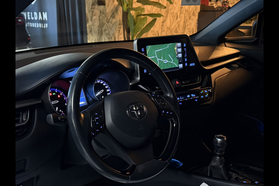 Toyota C-HR 1.2 Active Garantie StoelVW Adaptieve Cruise Navi Clima PDC Dab Lane Rijklaar