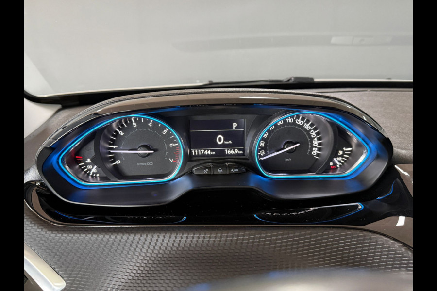 Peugeot 2008 1.2 PureTech Allure | Navi | Automaat