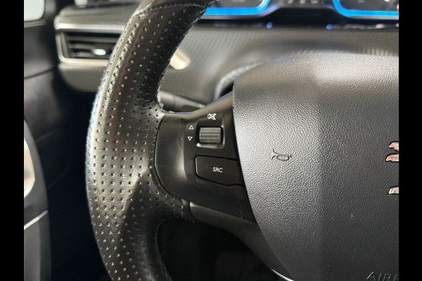 Peugeot 2008 1.2 PureTech Allure | Navi | Automaat