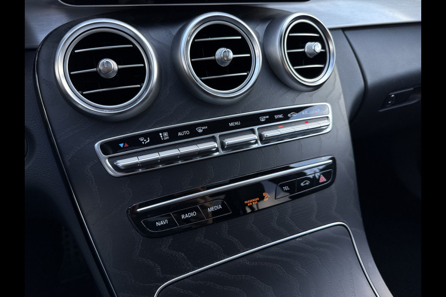 Mercedes-Benz C-Klasse Estate 180 Business Solution AMG | NL-auto | BTW | Pano | Leder | Trekhaak | Sfeerverlichting
