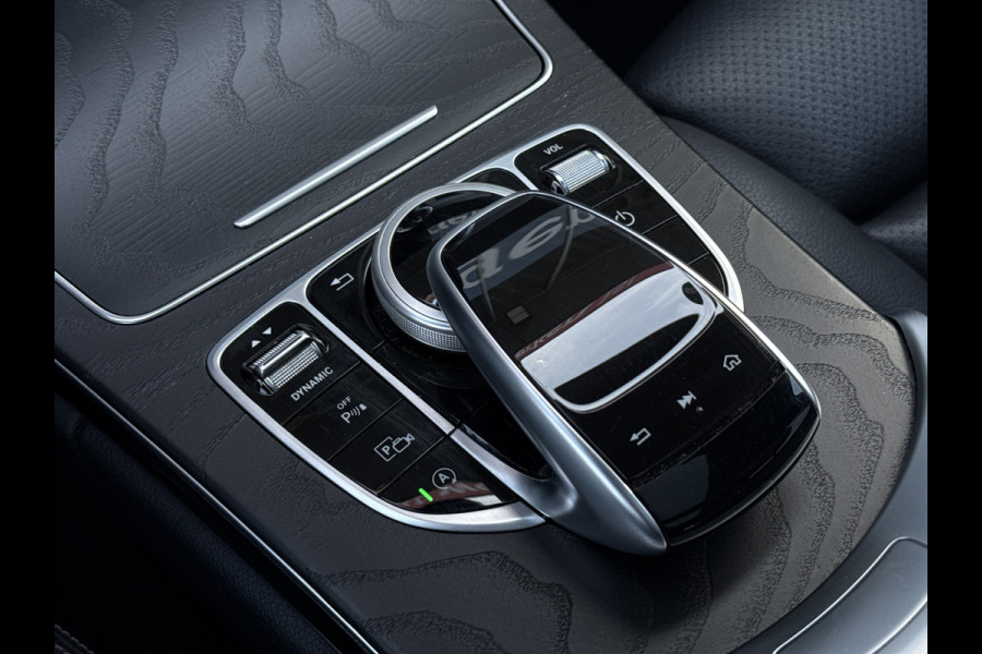 Mercedes-Benz C-Klasse Estate 180 Business Solution AMG | NL-auto | BTW | Pano | Leder | Trekhaak | Sfeerverlichting