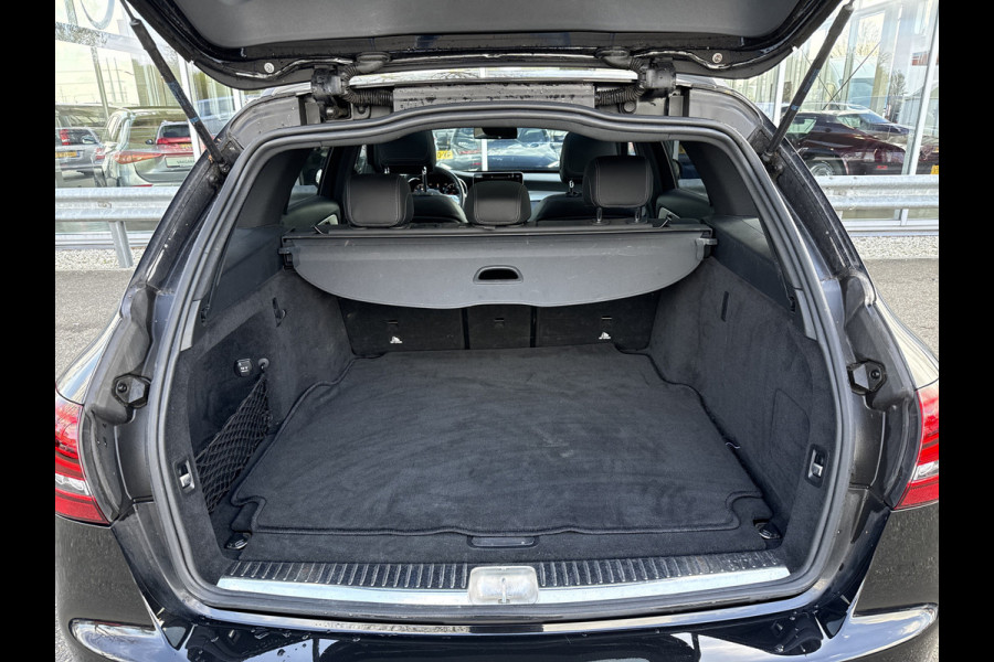 Mercedes-Benz C-Klasse Estate 180 Business Solution AMG | NL-auto | BTW | Pano | Leder | Trekhaak | Sfeerverlichting